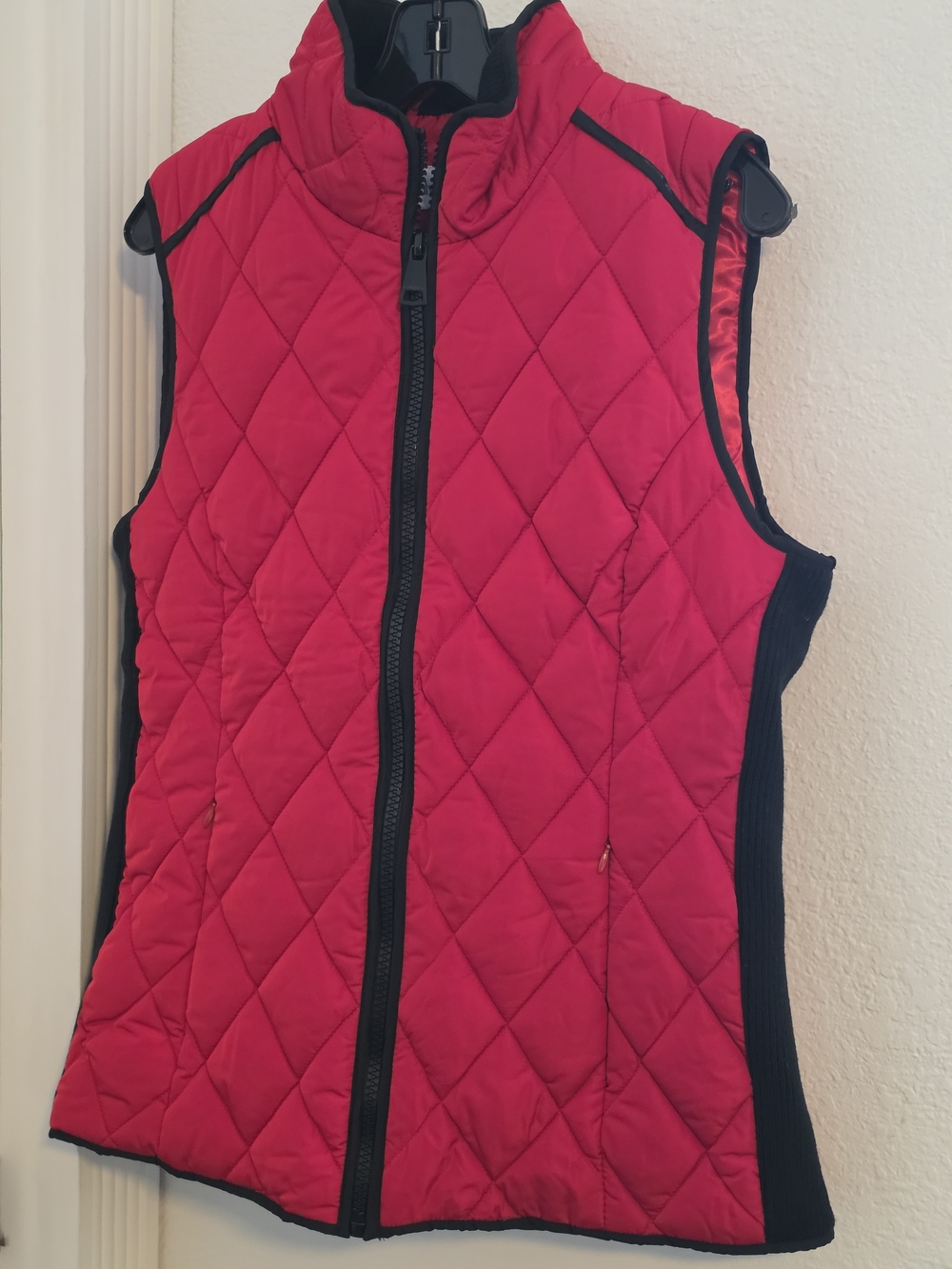 Calvin Klein Red Quilted Sleeveless Vest with Black Trim